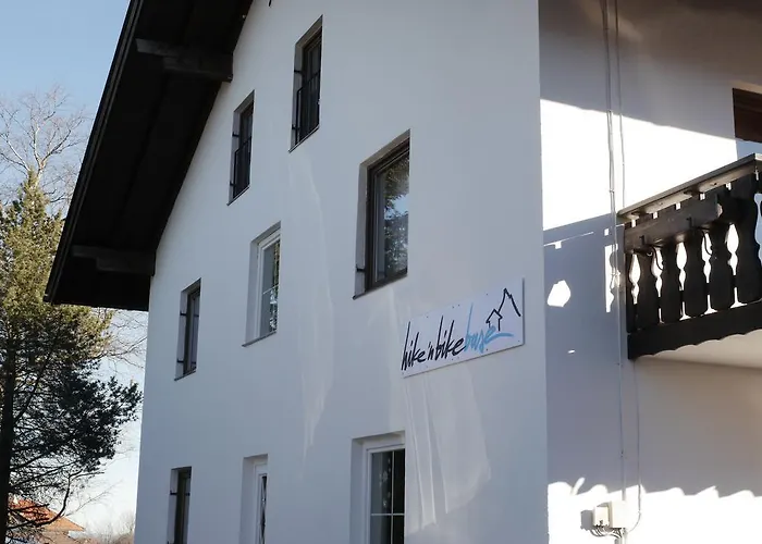 Daire Hike 'n Bike Base *